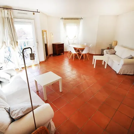 Domes Seaside Piscine, Free Parking, Airport Tramway Διαμέρισμα