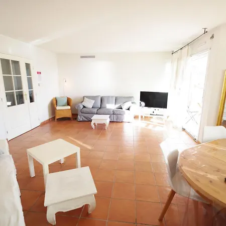 Domes Seaside Piscine, Free Parking, Airport Tramway