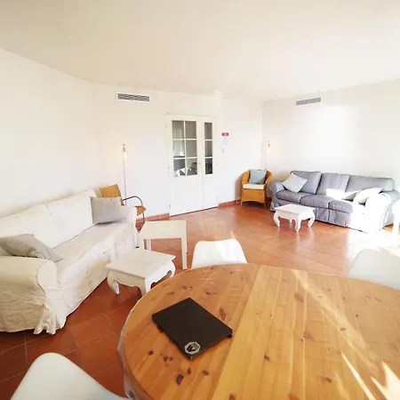 Domes Seaside Piscine, Free Parking, Airport Tramway Apartmán *