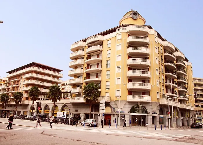 Domes Seaside Piscine, Free Parking, Airport Tramway Апартаменты
